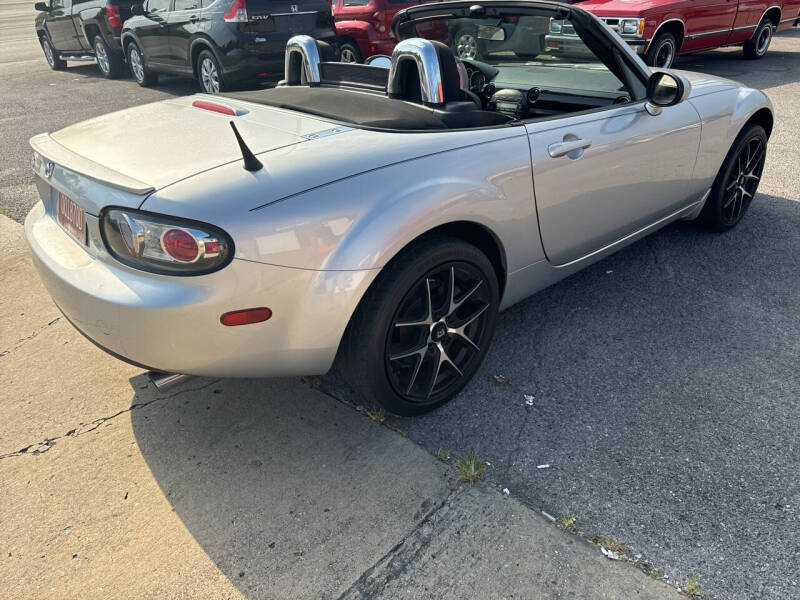 2007 Mazda MX-5 Miata Touring photo 3