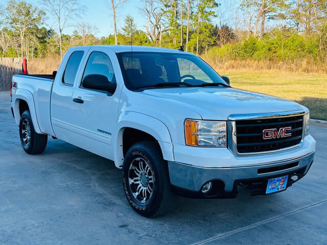 2011 GMC Sierra 1500 SLE's photo