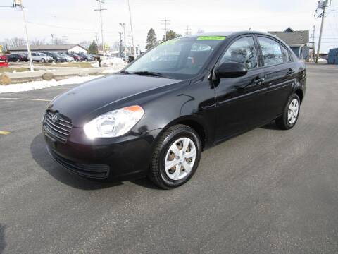 2009 Hyundai Accent for sale at Ideal Auto Sales, Inc. in Waukesha WI