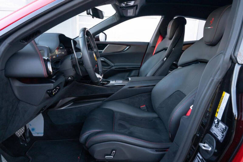 2025 Ferrari Purosangue