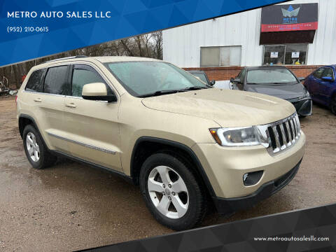 2011 Jeep Grand Cherokee for sale at METRO AUTO SALES LLC in Lino Lakes MN