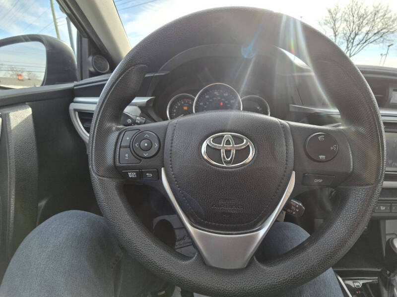 2016 Toyota Corolla LE
