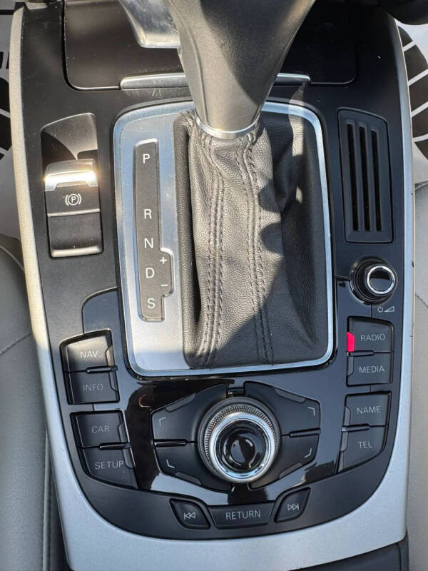 2011 Audi A5 2.0T Premium Plus