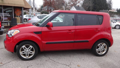 2011 Kia Soul +