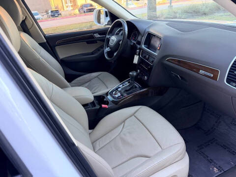 2015 Audi Q5 2.0T quattro Premium Plus