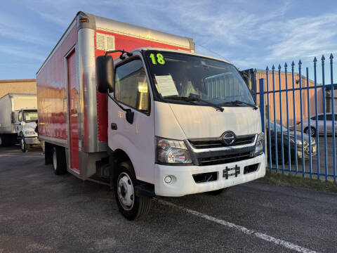 2018 Hino 195