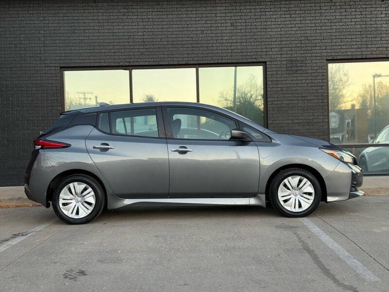 2023 Nissan LEAF S
