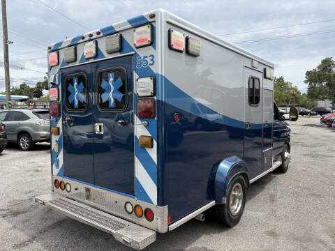 2015 Ford E-Series E-350 SD