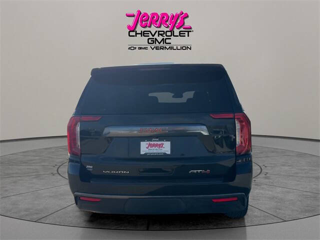 2023 GMC Yukon XL AT4