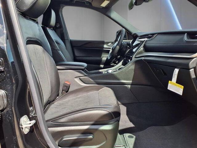 2025 Jeep Grand Cherokee L Altitude X