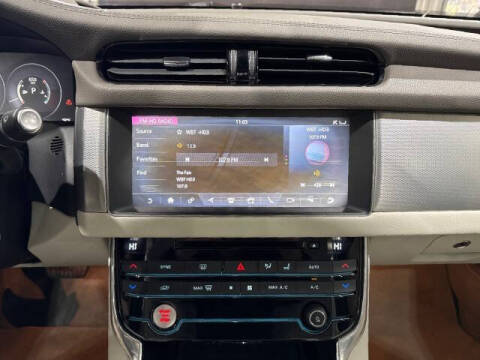 2016 Jaguar XF 35t Prestige