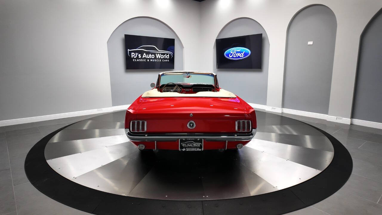 1965 Ford Mustang 20