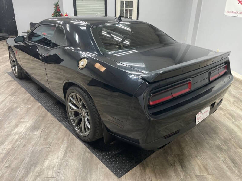 2015 Dodge Challenger SRT Hellcat