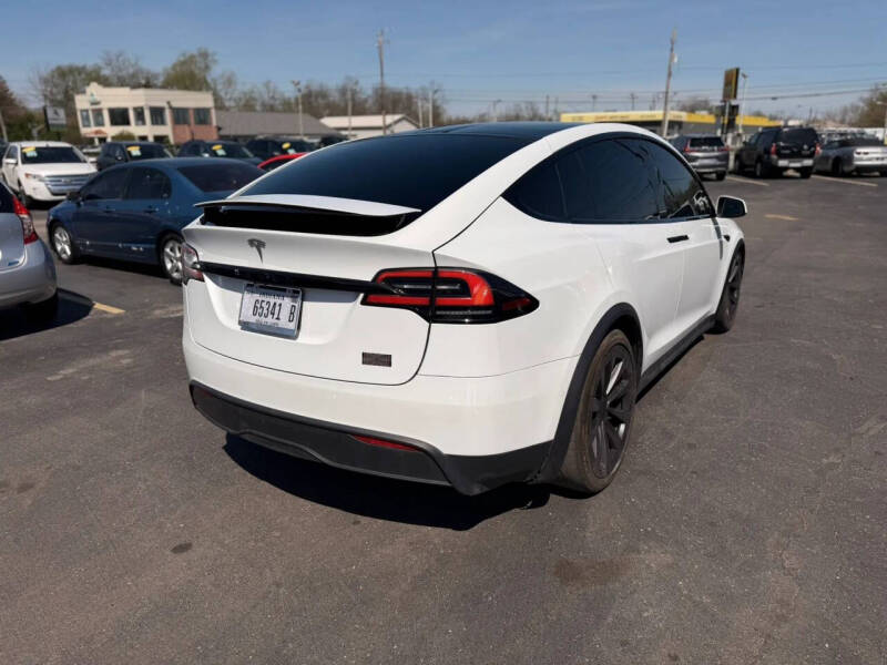 2022 Tesla Model X Plaid