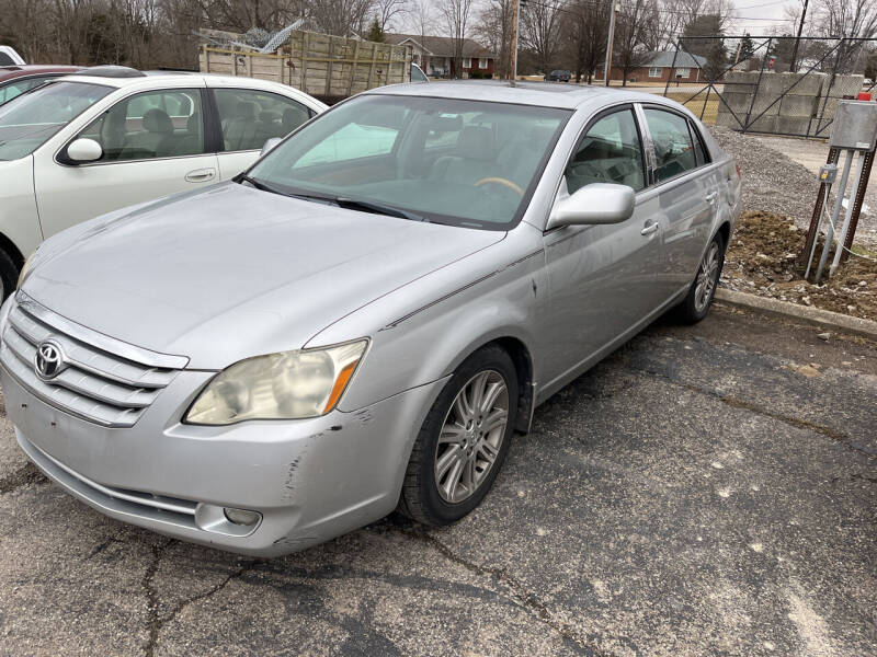 2005 Toyota Avalon for sale at David Shiveley in Mount Orab OH