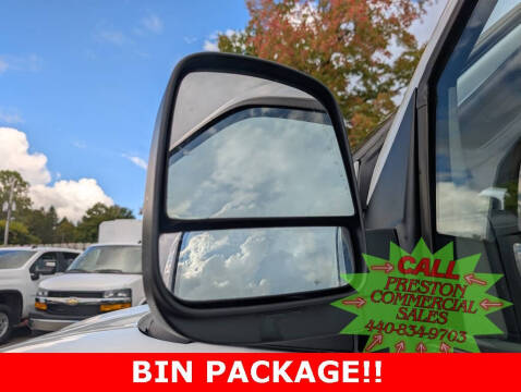 2025 Chevrolet Express 2500