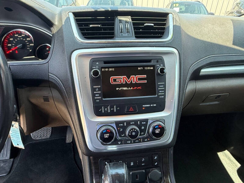 2016 GMC Acadia SLT-1