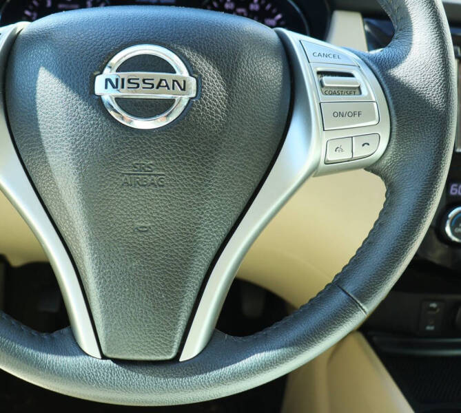 2016 Nissan Rogue SL