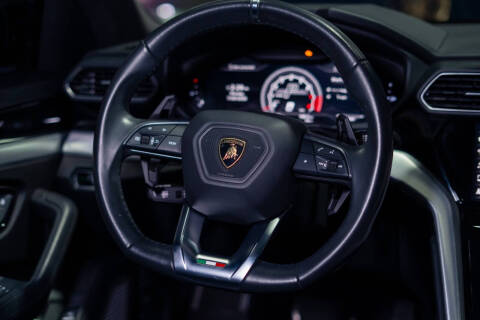 2020 Lamborghini Urus