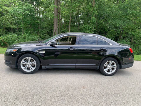 2018 Ford Taurus SE