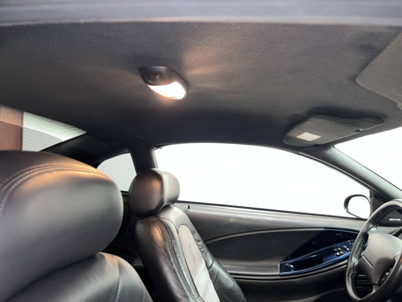 2001 Ford Mustang SVT Cobra