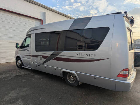 2012 Leisure Travel S24CB