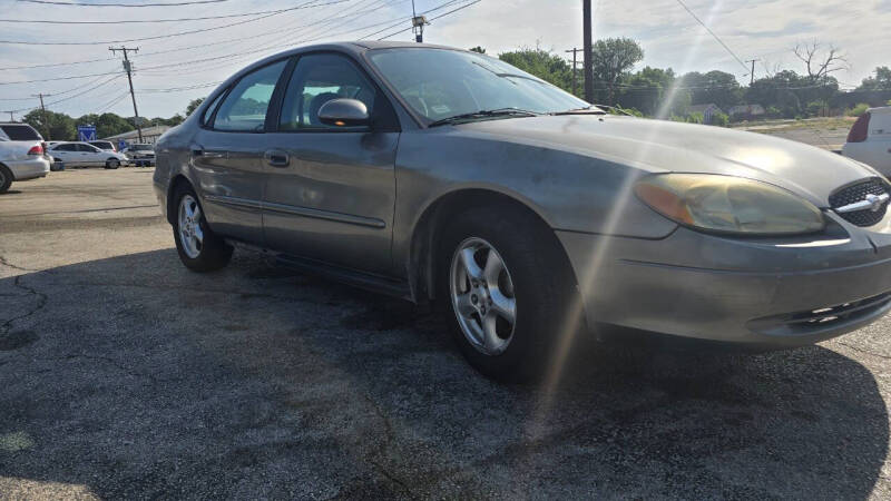 2003 Ford Taurus SES
