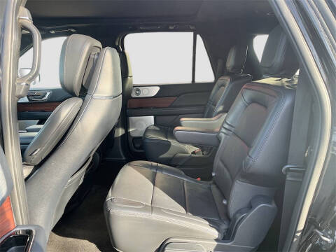 2023 Lincoln Navigator L Reserve