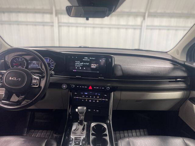 2022 Kia Carnival EX