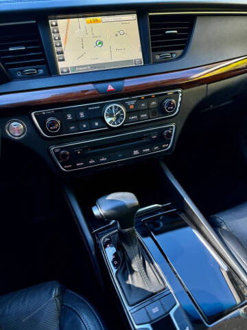 2017 Kia Cadenza Premium