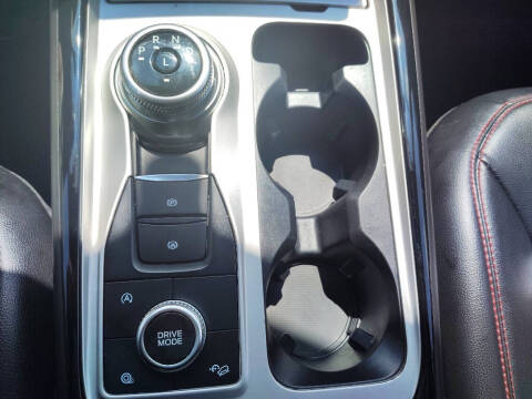2024 Ford Explorer ST-Line