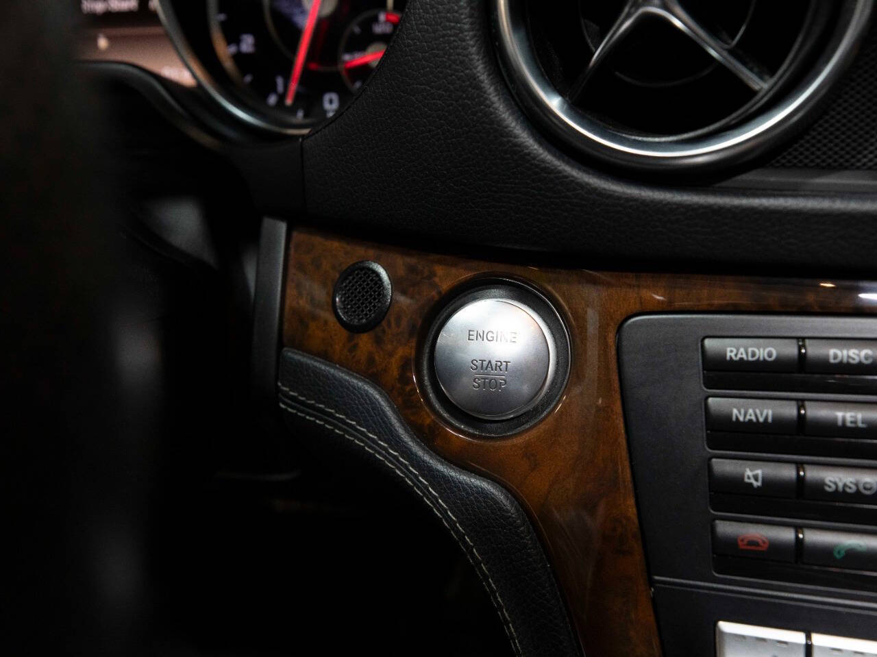 2013 Mercedes-Benz SL-Class 43