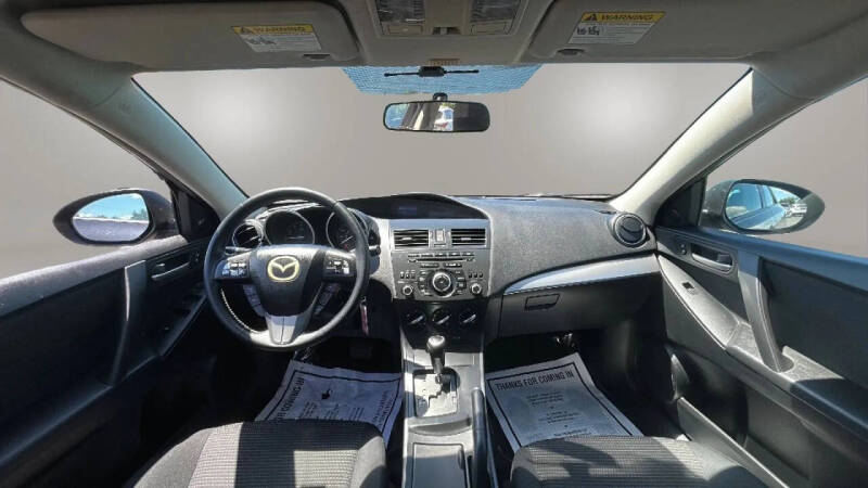 2012 Mazda MAZDA3 i Touring