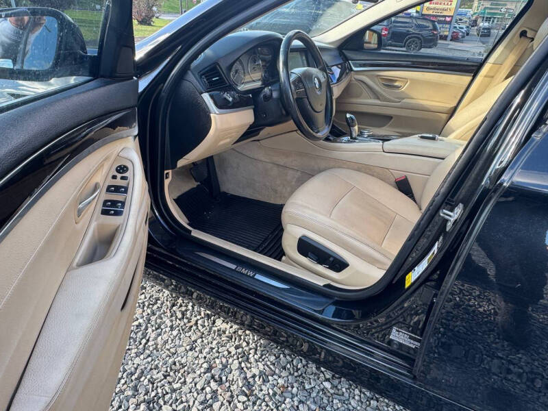 2014 BMW 5 Series 528i