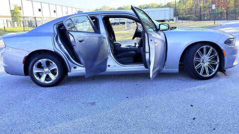 2015 Dodge Charger SXT