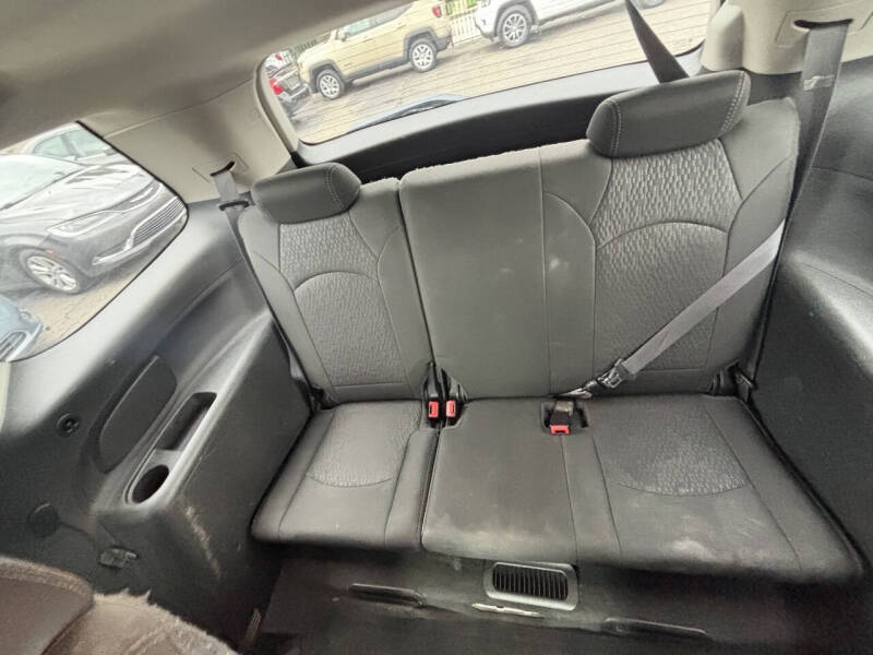 2014 GMC Acadia SLE-2