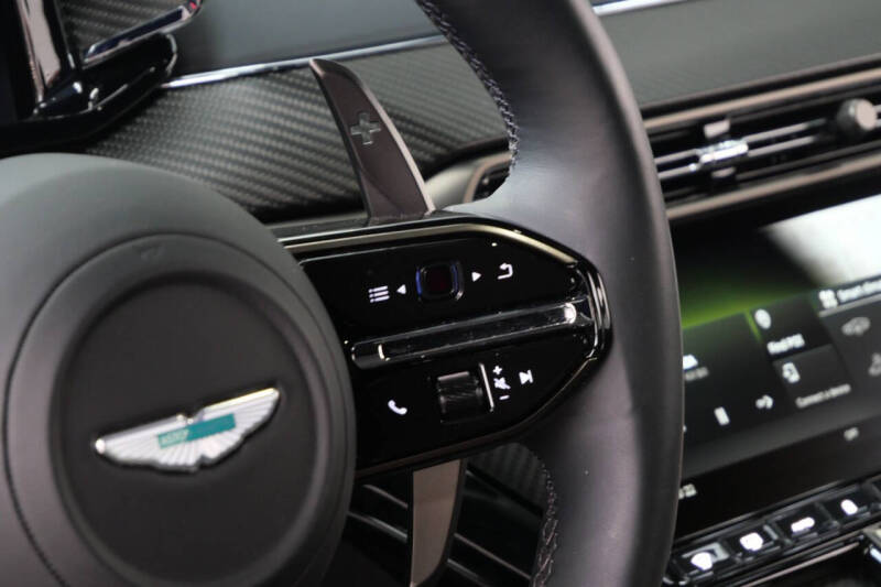 2025 Aston Martin Vantage