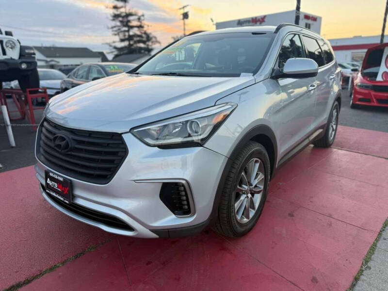 2018 Hyundai Santa Fe SE
