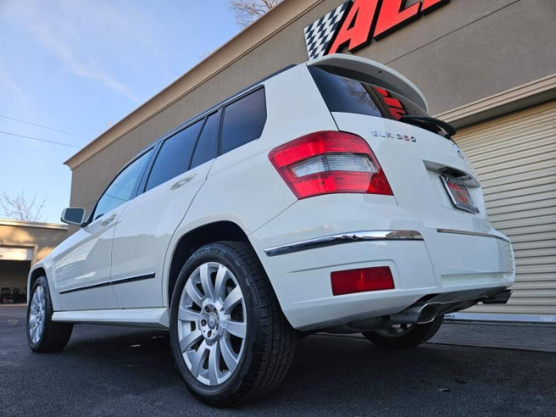 2010 Mercedes-Benz GLK-Class GLK350 photo 6