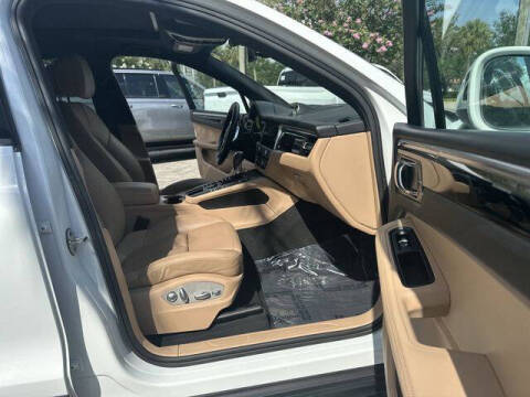 2020 Porsche Macan