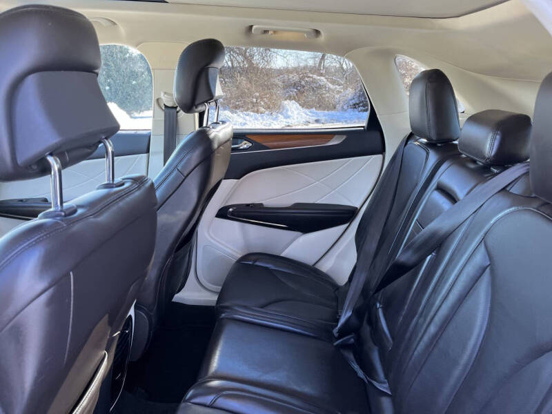 2016 Lincoln MKC Reserve