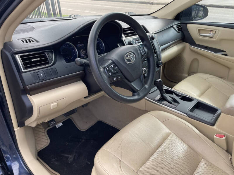 2016 Toyota Camry XSE