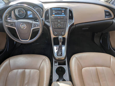 2012 Buick Verano Leather Group