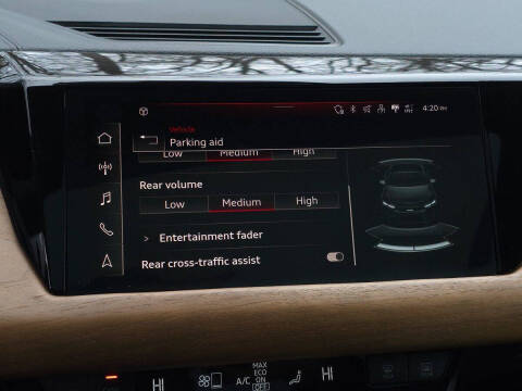 2023 Audi e-tron GT quattro Premium Plus