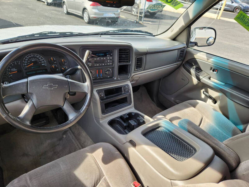 2003 Chevrolet Tahoe LS