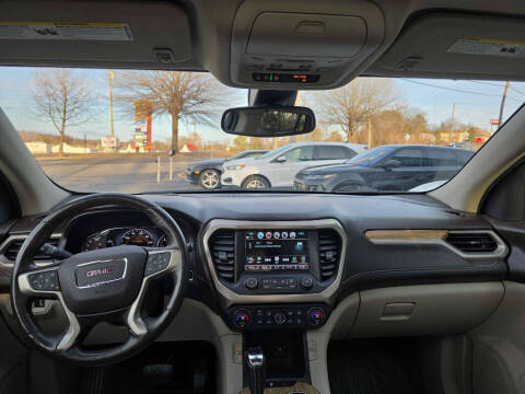 2018 GMC Acadia Denali