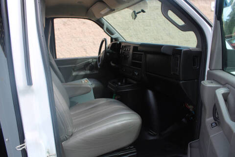 2017 Chevrolet Express 2500