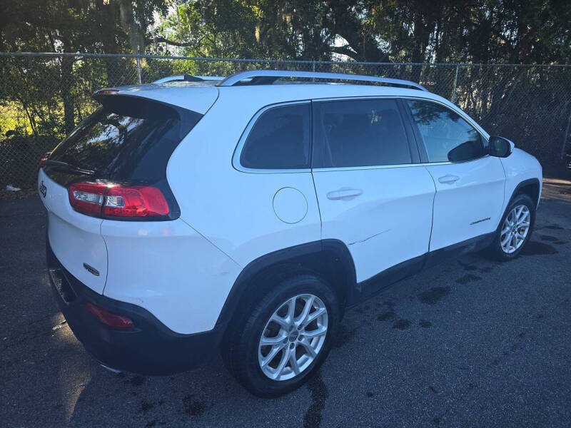 2017 Jeep Cherokee Latitude
