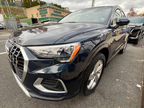 2020 Audi Q3 quattro Premium 45 TFSI