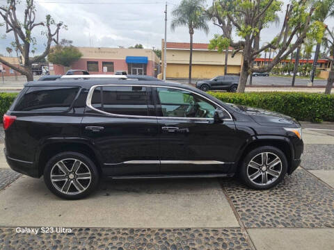 2017 GMC Acadia Denali